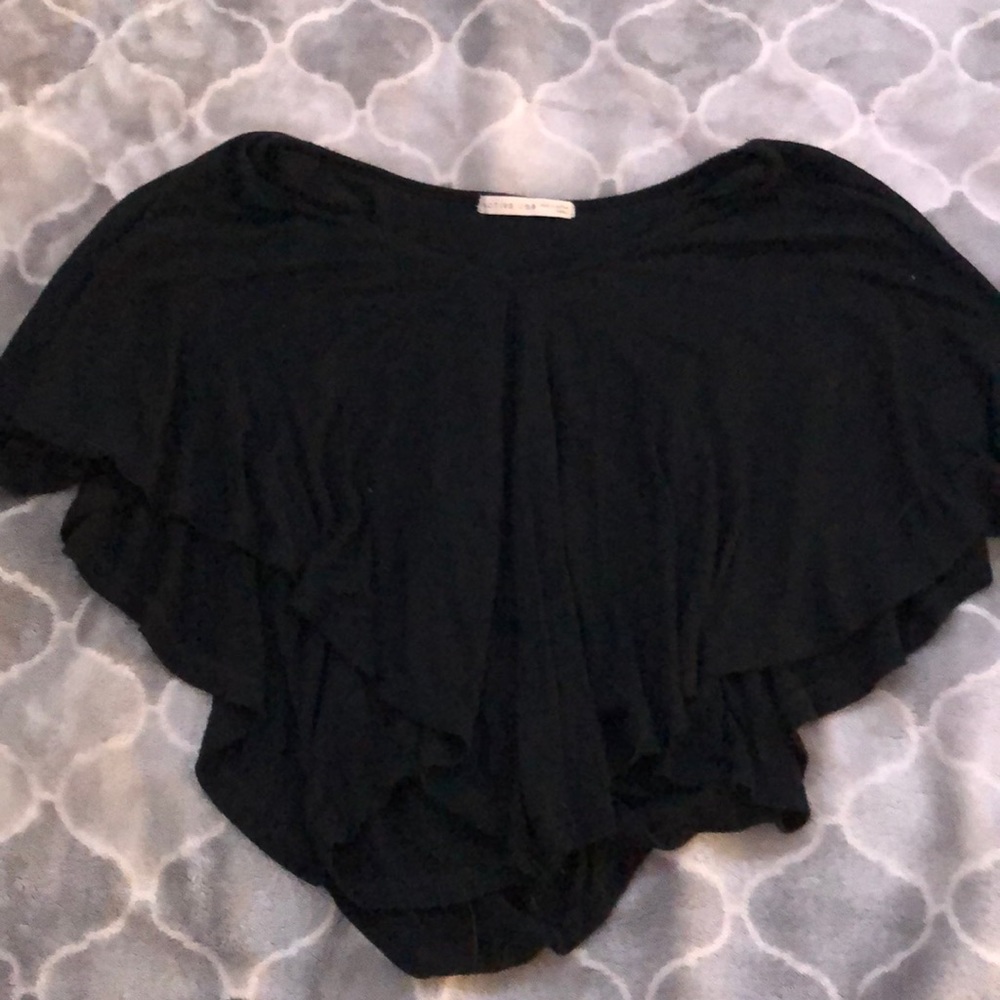 Black shirt